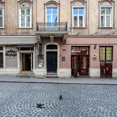 Краківська 17 Lägenhet Lviv Exteriör bild