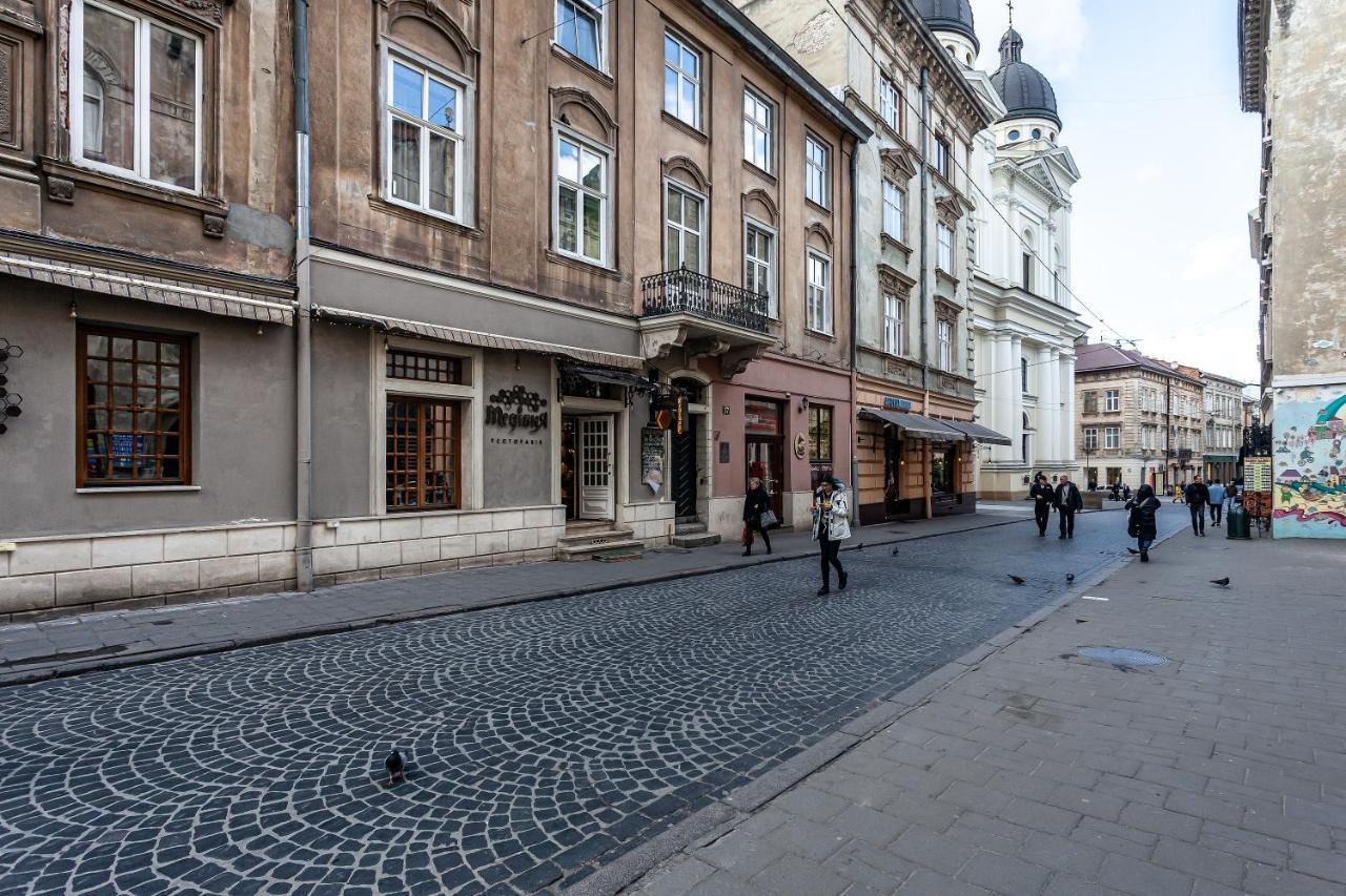 Краківська 17 Lägenhet Lviv Exteriör bild