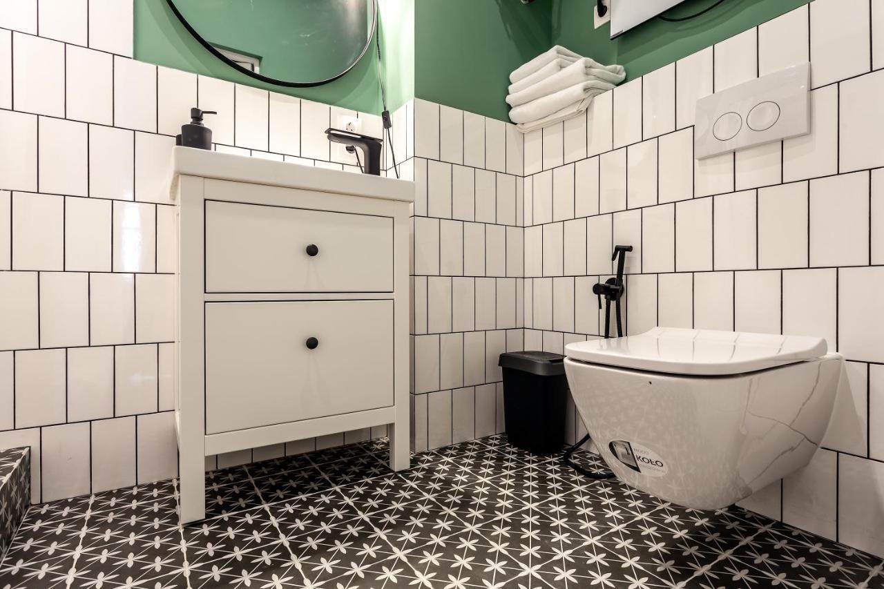 Краківська 17 Lägenhet Lviv Exteriör bild
