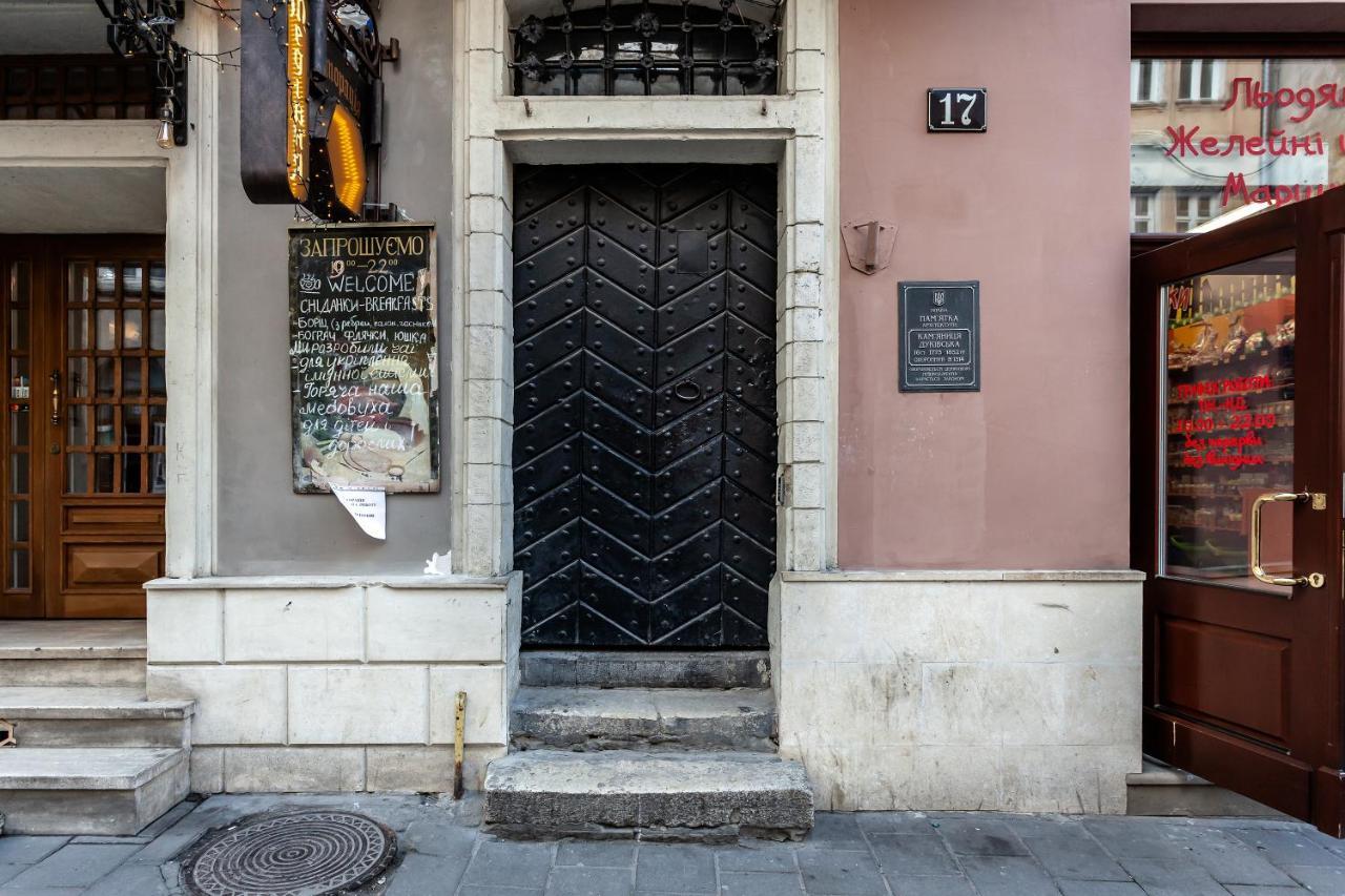 Краківська 17 Lägenhet Lviv Exteriör bild